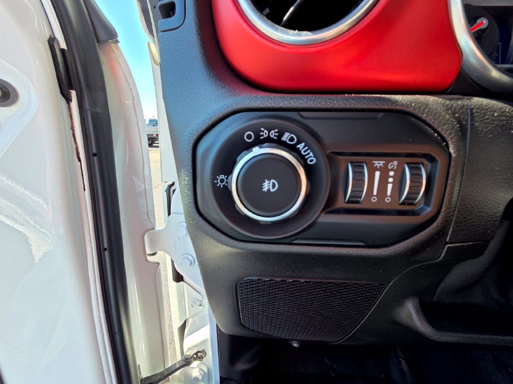 Used 2021 Jeep Wrangler Unlimited Rubicon AWD/4WD image 20