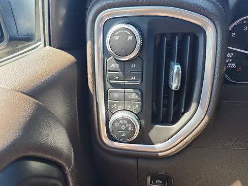 Used 2019 GMC Sierra 1500 SLT w/ SLT Premium Plus Package AWD/4WD image 27