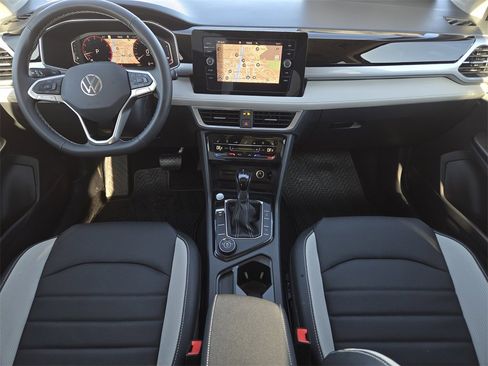 New 2026 Volkswagen Taos SEL image 21