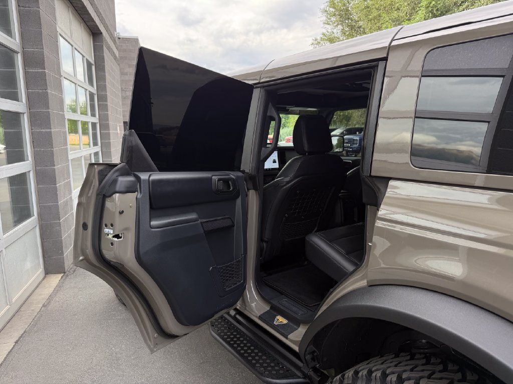 Used 2025 Ford Bronco Badlands AWD/4WD image 32