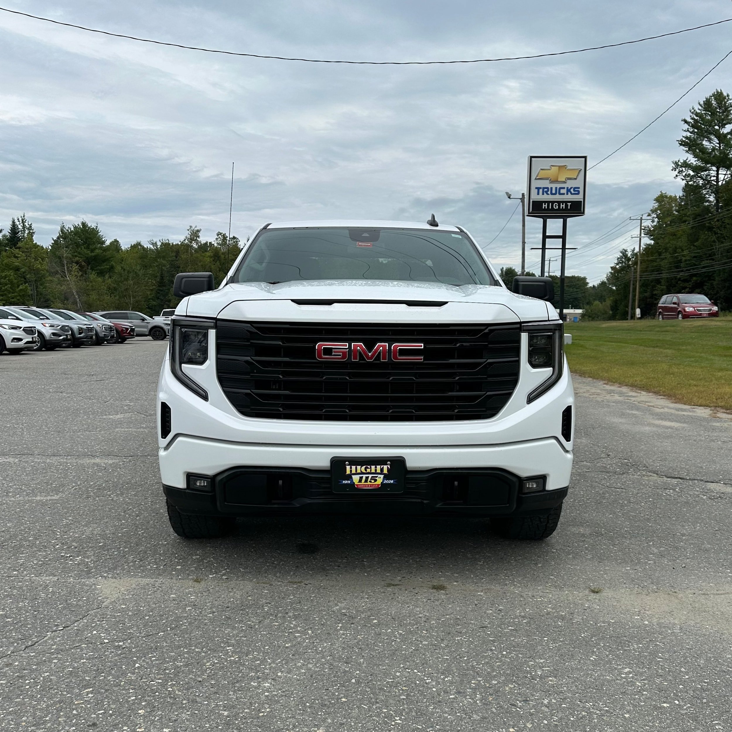 Used 2022 GMC Sierra 1500 Elevation AWD/4WD image 8