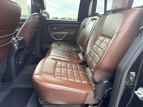 Used 2020 Nissan Titan Platinum Reserve w/ Moonroof Package AWD/4WD image 20