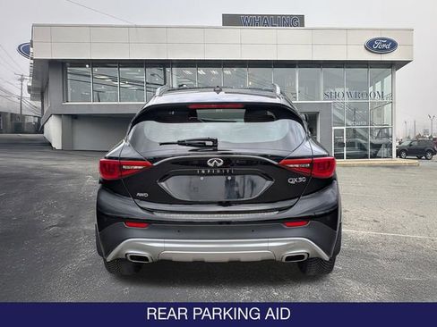 Used 2019 INFINITI QX30 AWD image 7
