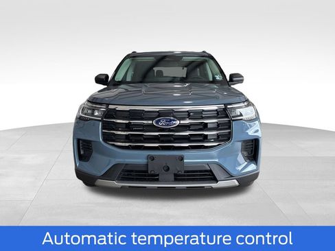 New 2026 Ford Explorer Active RWD image 10
