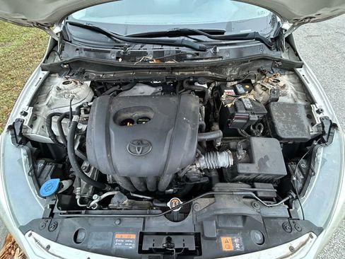 Used 2017 Toyota Yaris iA image 10