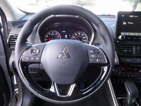 New 2024 Mitsubishi Eclipse Cross SE image 29