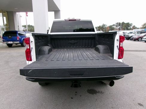 Used 2022 Chevrolet Silverado 2500 W/T w/ WT Convenience Package image 19