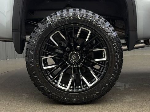 Used 2026 GMC Sierra 1500 Denali Ultimate AWD/4WD image 11
