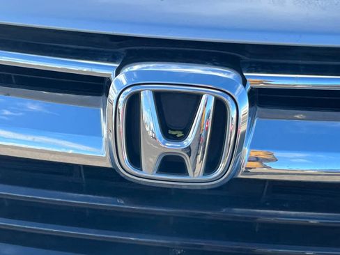 Used 2017 Honda CR-V LX image 10