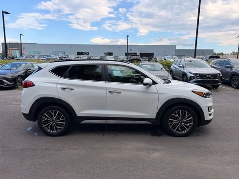 Used 2021 Hyundai Tucson Ultimate FWD image 2