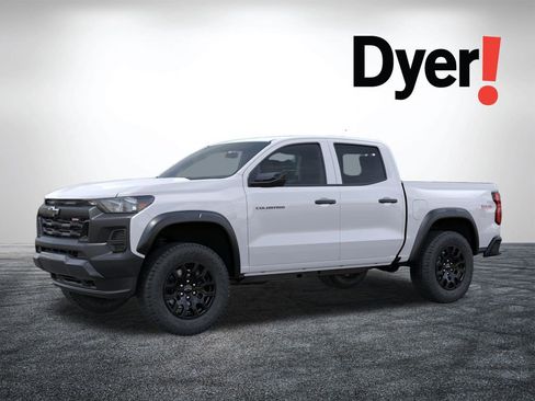 New 2026 Chevrolet Colorado Trail Boss AWD/4WD image 2