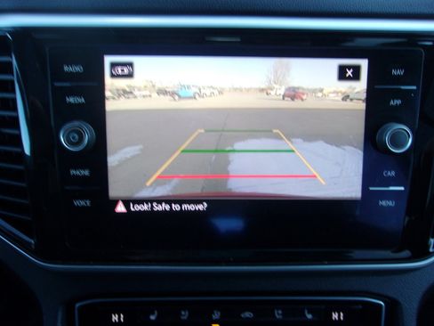 Used 2022 Volkswagen Atlas SEL Premium image 23