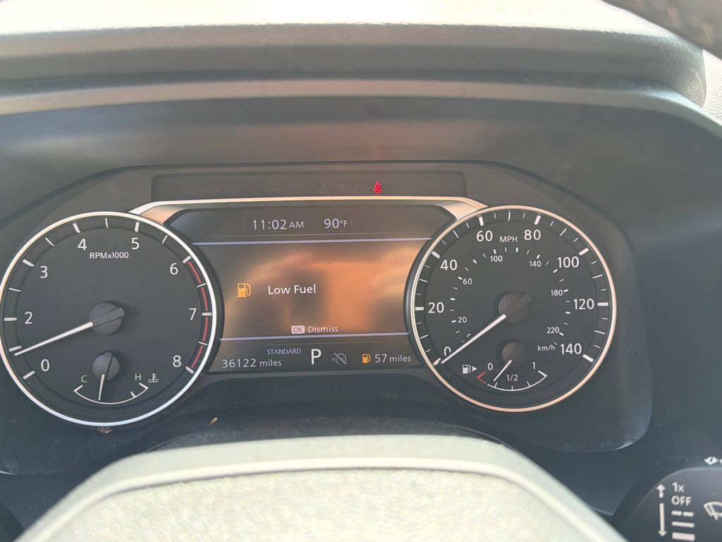 Used 2025 Nissan Rogue SV FWD image 26