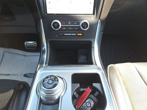 Certified 2024 Ford Edge ST w/ Equipment Group 401A image 33