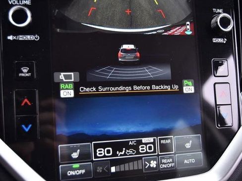 Used 2024 Subaru Ascent Limited w/ Technology Package image 16