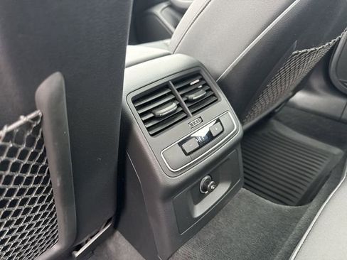 Used 2022 Audi A5 2.0T Premium image 23