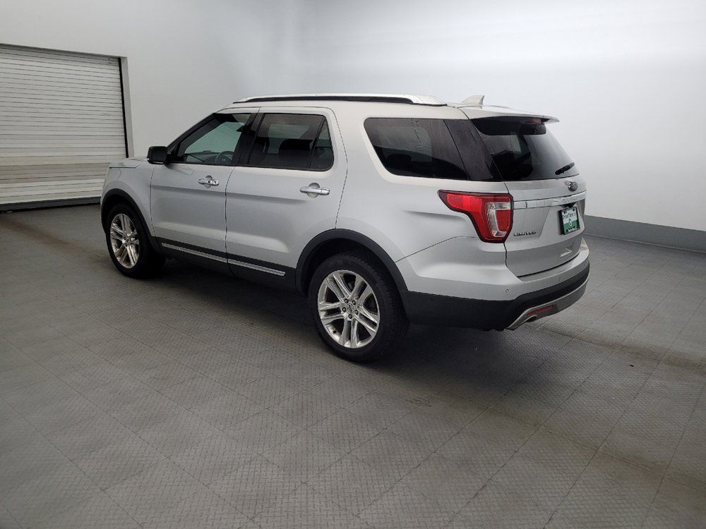 Used 2016 Ford Explorer Limited w/ Equipment Group 301A AWD/4WD image 3