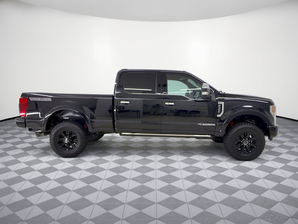Certified 2022 Ford F350 Platinum w/ Tremor Off-Road Package AWD/4WD image 8