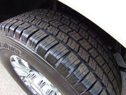 Used 2018 Ford F350 XL w/ Power Equipment Group RWD image 41