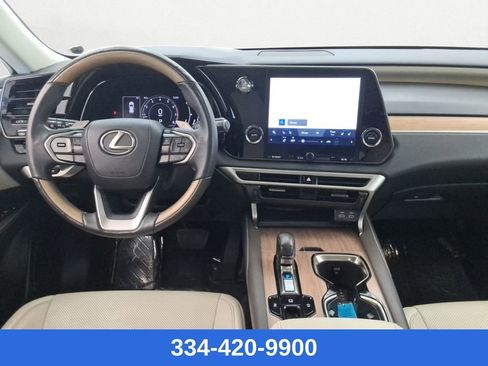 Used 2023 Lexus RX 350 Premium image 9