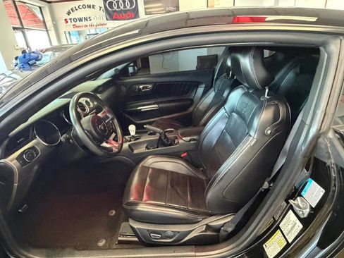 Used 2015 Ford Mustang GT Premium w/ GT Performance Package RWD image 29