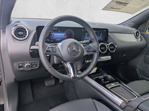Used 2026 Mercedes-Benz GLA 250 image 3