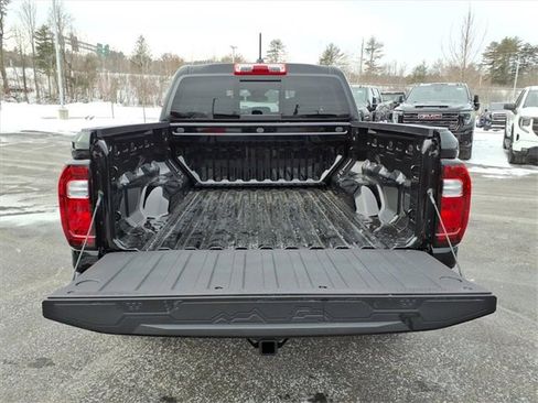 New 2026 GMC Canyon Elevation image 7