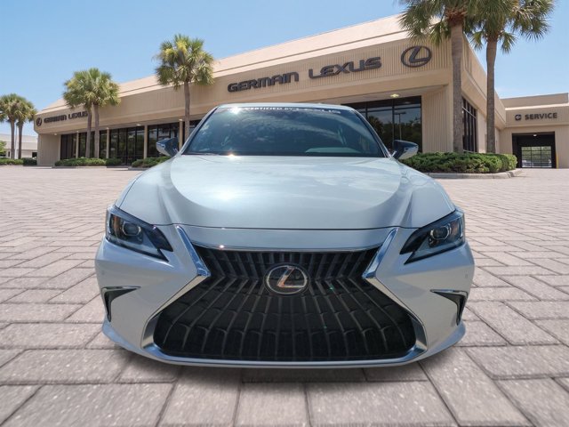 Used 2025 Lexus ES 350 w/ Premium Package FWD image 9