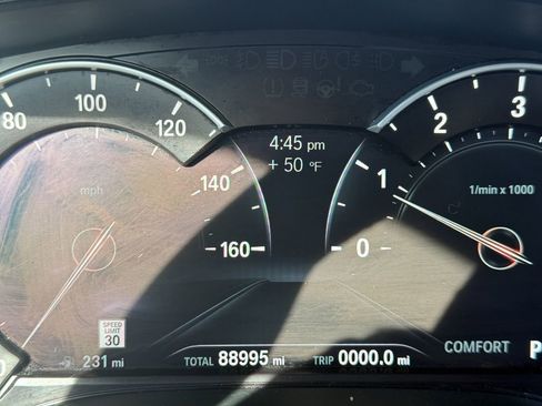 Used 2018 BMW 530i xDrive image 28