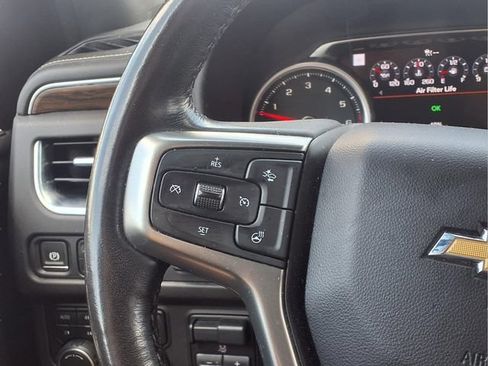 Used 2021 Chevrolet Tahoe Premier w/ Premium Package AWD/4WD image 14