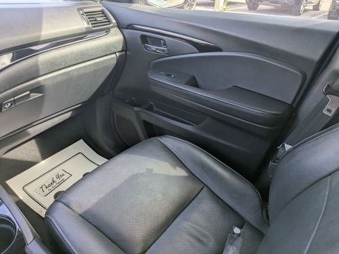 Used 2022 Honda Pilot Elite image 14
