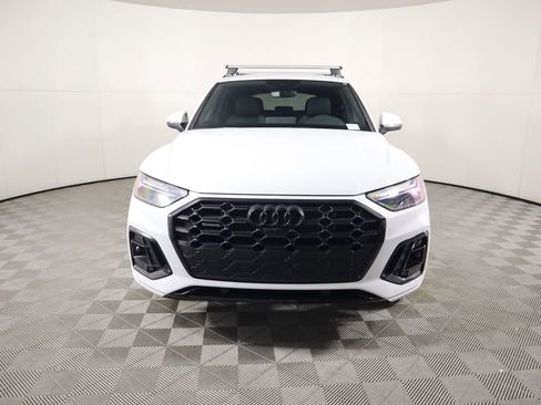 Used 2025 Audi Q5 e Premium Plus w/ Premium Plus Package image 2