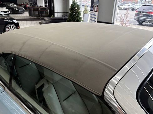 Used 2016 Rolls-Royce Dawn image 28