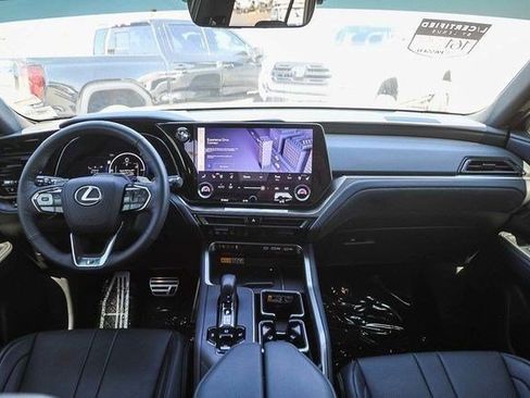 Used 2024 Lexus TX 500h AWD w/ Technology Package image 12