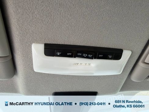 Used 2020 Nissan Kicks SR w/ SR Premium Package FWD image 25
