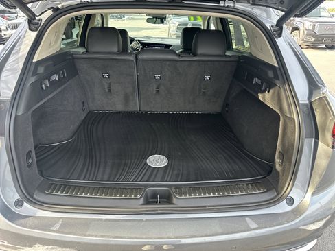 Used 2021 Buick Envision Essence image 5