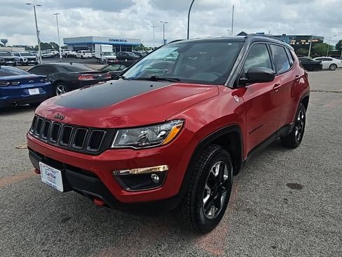Used 2018 Jeep Compass Trailhawk w/ Leather Interior Group image 3