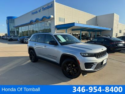 Used 2024 Jeep Grand Cherokee Altitude