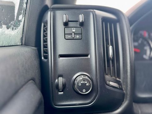 Used 2019 Chevrolet Silverado 2500 W/T w/ WT Convenience Package image 18