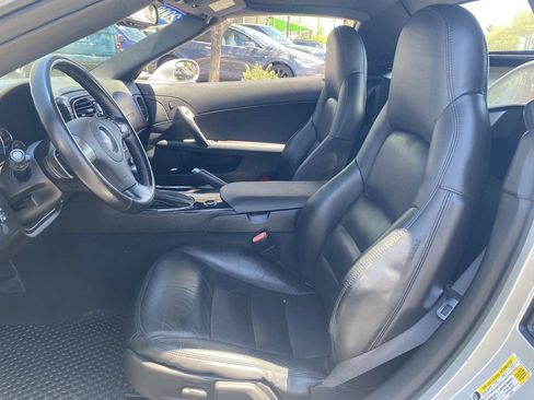 Used 2008 Chevrolet Corvette Convertible w/ Preferred Equipment Group RWD image 17