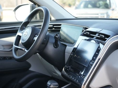 Certified 2024 Hyundai Tucson SEL image 13