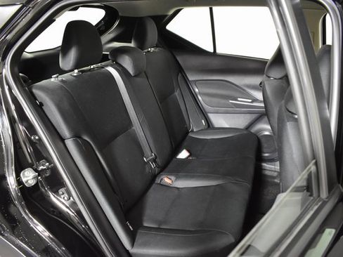 Certified 2024 Nissan Kicks S image 29