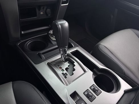 Used 2023 Toyota 4Runner SR5 Premium w/ SR5 Premium Package image 19