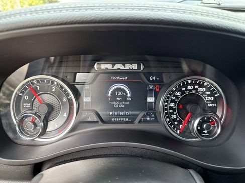 Used 2024 RAM 3500 Laramie w/ Night Edition image 42