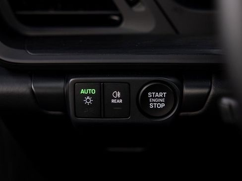 Used 2025 Porsche 911 Carrera 4 GTS image 38