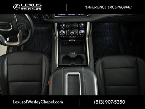 Used 2021 GMC Yukon Denali image 31
