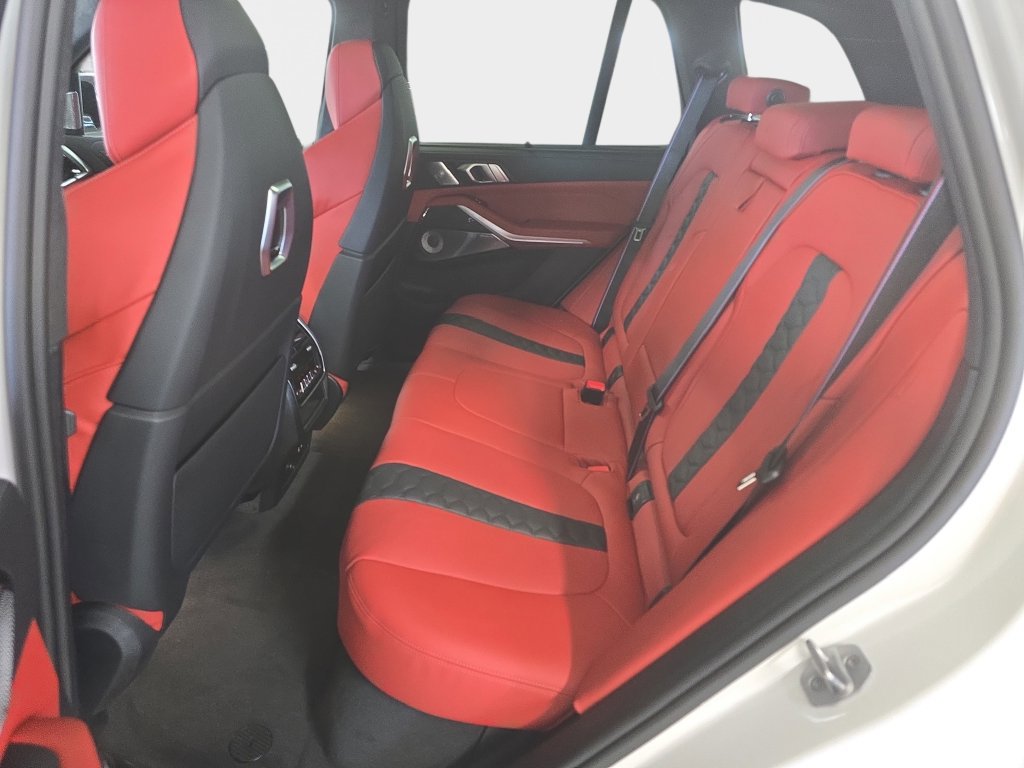 New 2026 BMW X5 M Competition w/ Executive Package AWD/4WD image 8