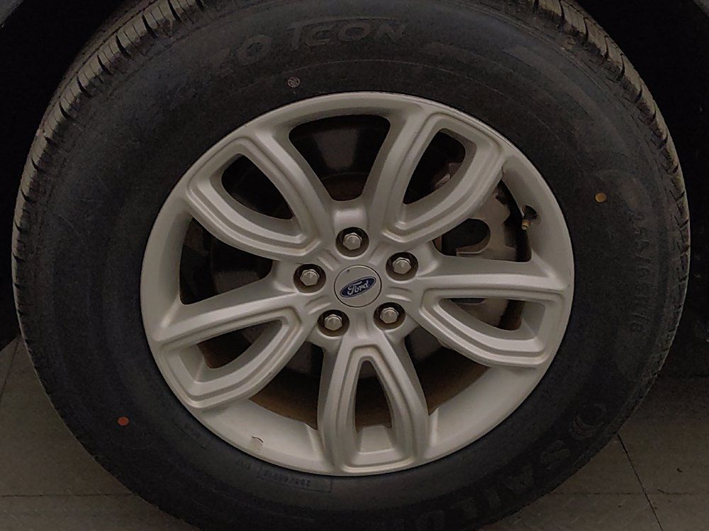Used 2021 Ford Explorer 2WD image 31