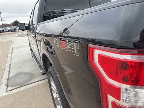 Used 2018 Ford F150 XLT w/ Equipment Group 302A Luxury image 4