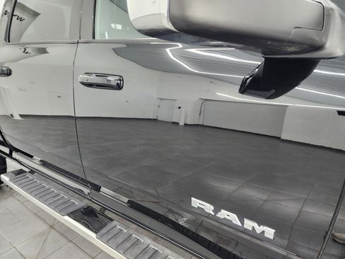 Used 2024 RAM 2500 Laramie w/ Sport Appearance Package image 25